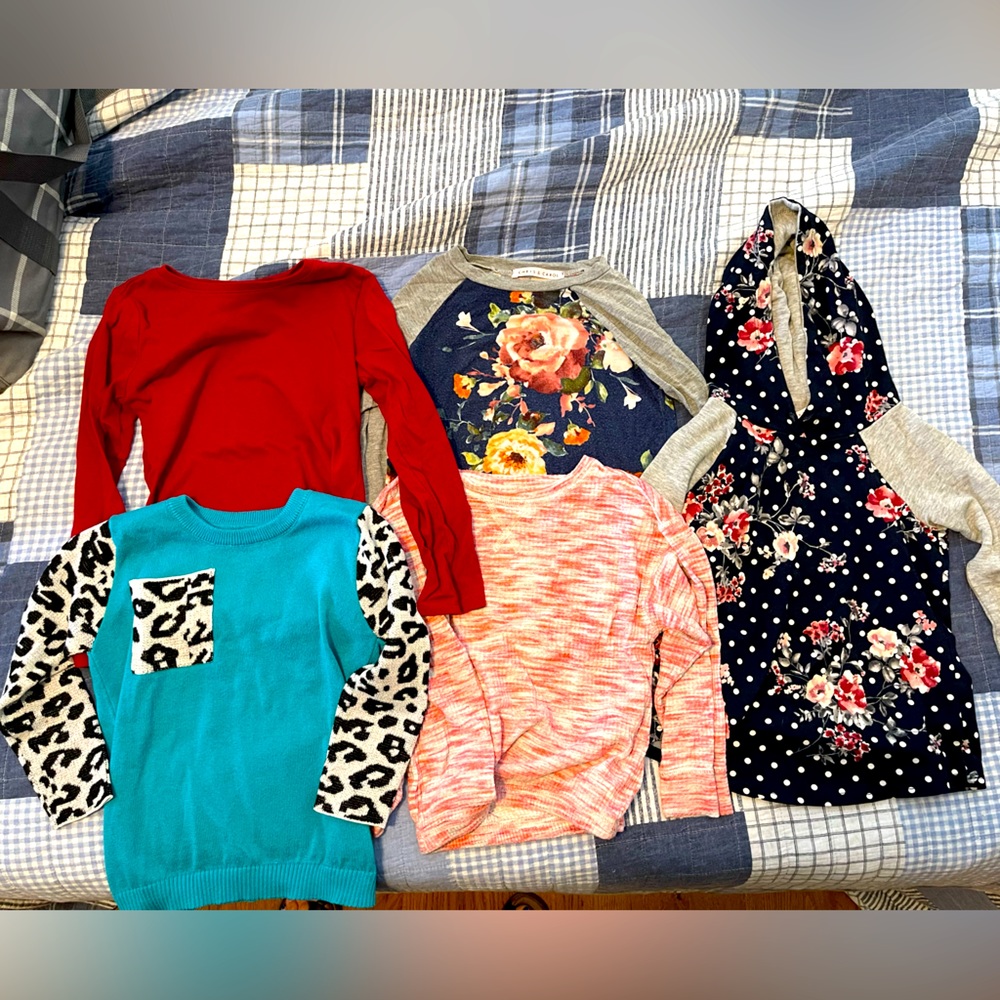 Girls long sleeve 4-5 shirts